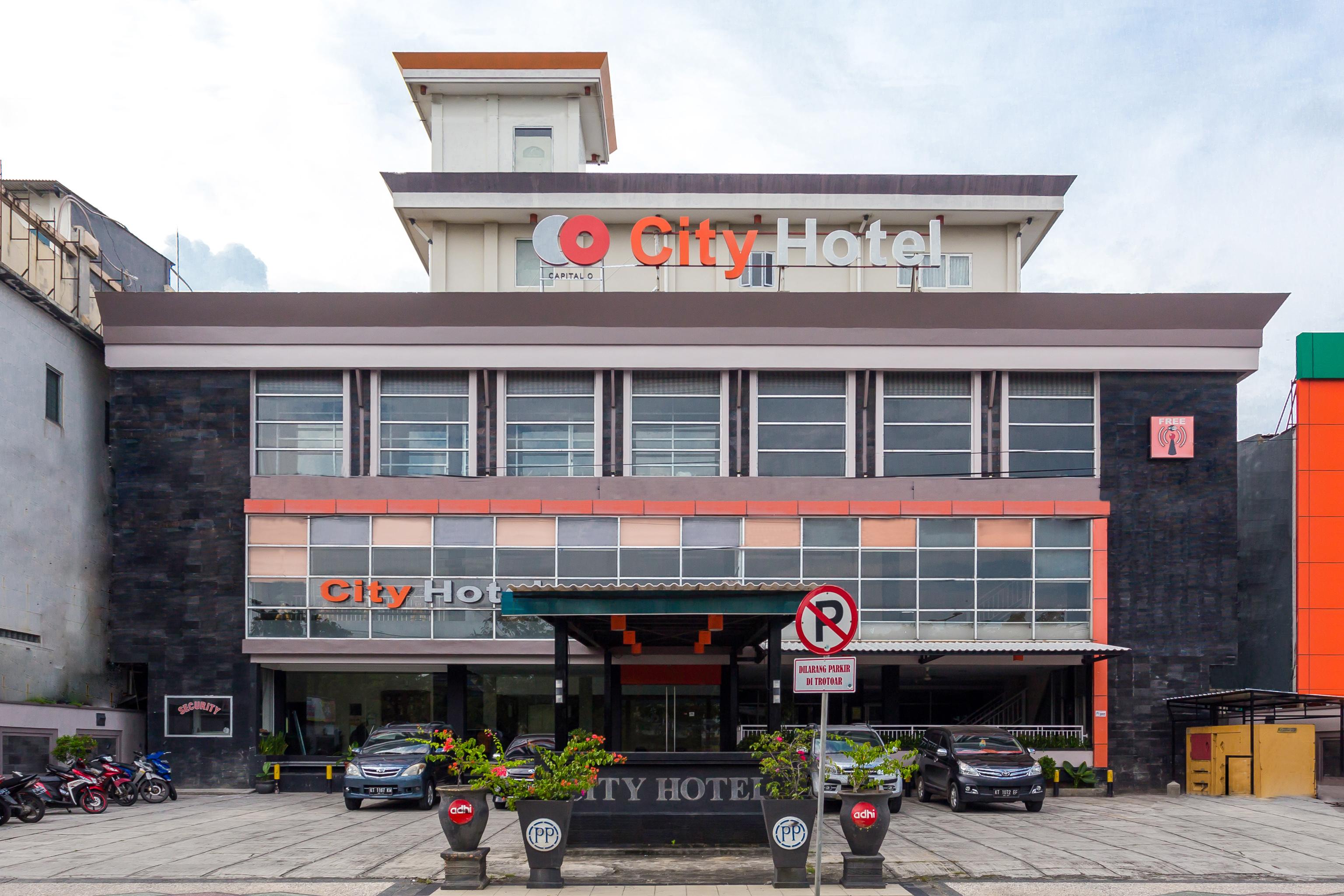 Capital O 769 City Hotel Balikpapan  Exteriér fotografie