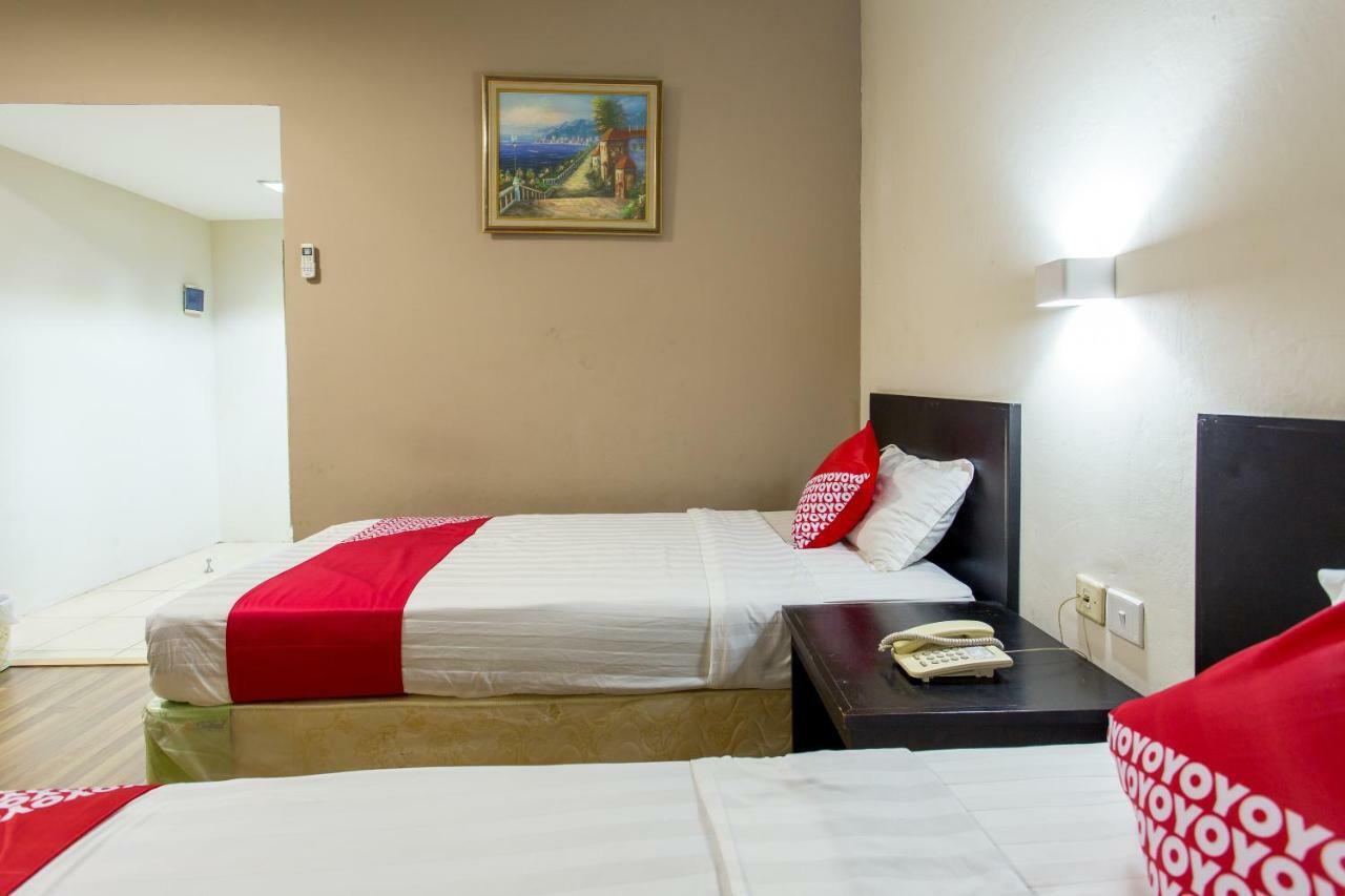 Capital O 769 City Hotel Balikpapan  Exteriér fotografie